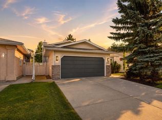 180 N Dixon Cres, Red Deer, AB T4R2H4