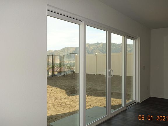 4th image of 23155 Park View Ct
