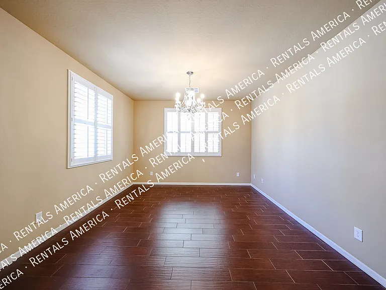 3575 S Jasmine Dr — Photo 10