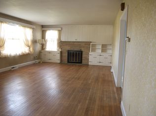 98 Cowpath Rd, Souderton, PA 18964