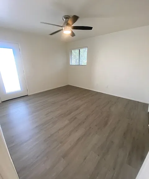 2662 W Isabella Ave — Photo 8