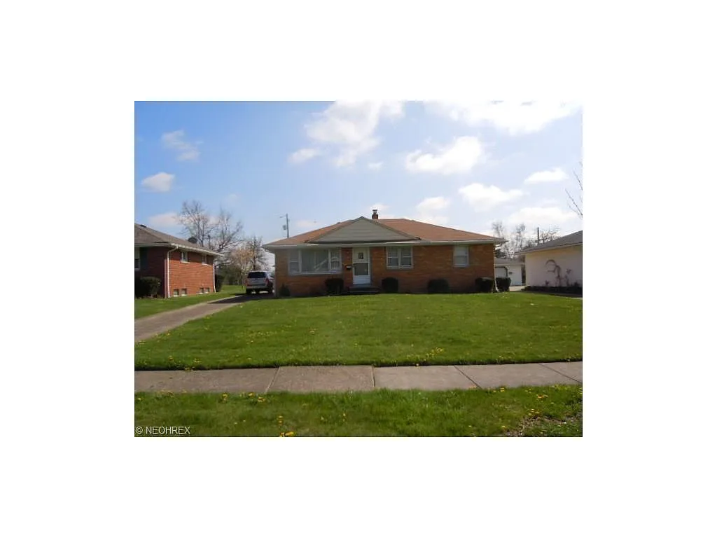 24720 Picone Ln photo 1