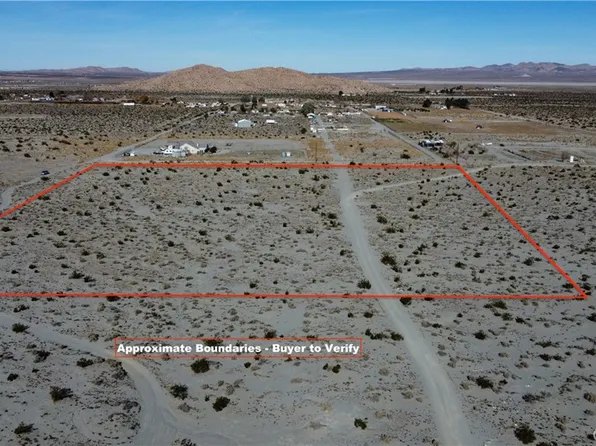 748 San Jacinto Rd, Adelanto, CA 92301