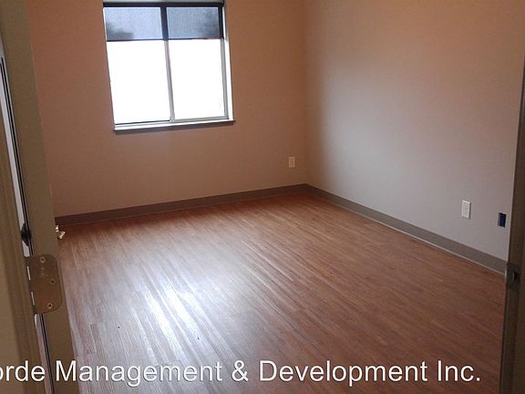 3rd image of 444 N 27th St APT 205