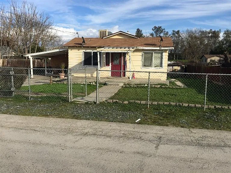 9172 Walker Ct photo 1