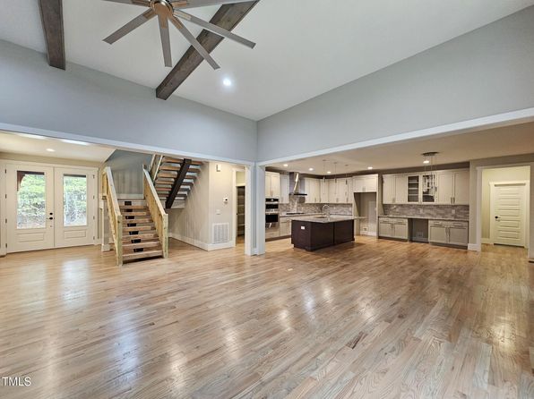 97 Fox Oak Trl, Pittsboro, NC 27312