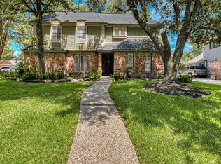 17606 Moss Point Dr, Spring, TX 77379