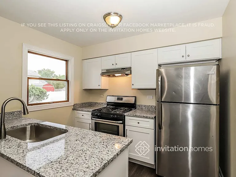 3224 Windsor Ln — Photo 6