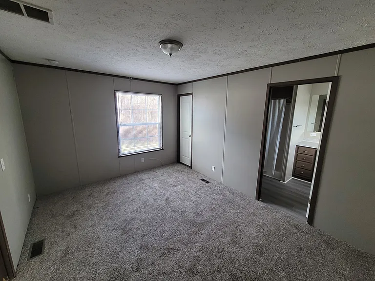 2801 S Stone Rd #52 — Photo 14