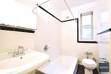 Rented by Bond New York