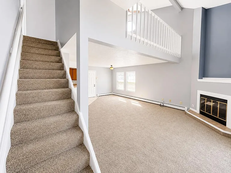 7457 E Huntington Dr #4 — Photo 5