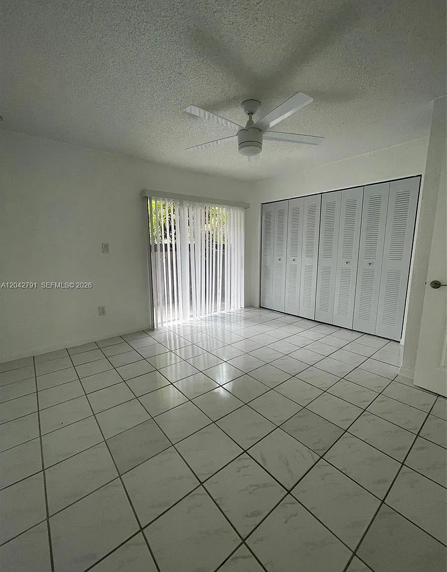 Spanish Trace Condo — Photo 4