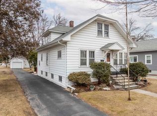 1271 Day St, Green Bay, WI 54302