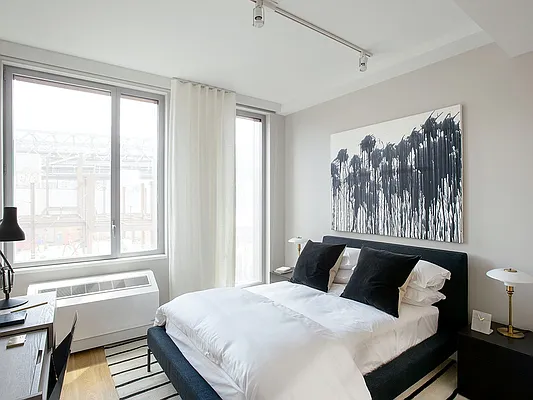 Rented by Two Trees | media 47