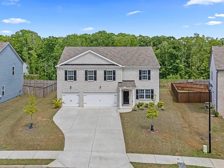 2725 Piper Dr — Photo 27