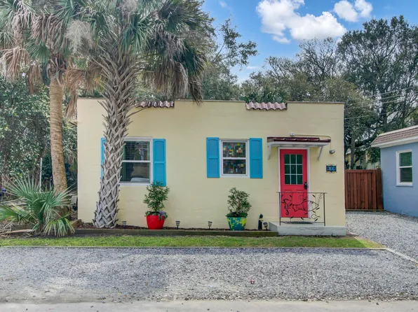 111 W Erie Ave, Folly Beach, SC 29439