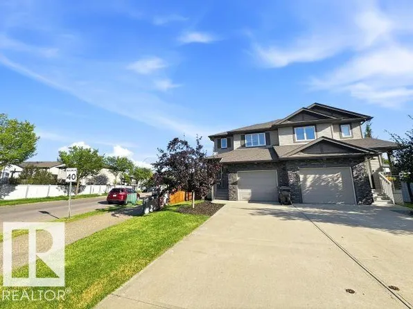 20 Aralia Cv, Spruce Grove, AB T7X 0V4