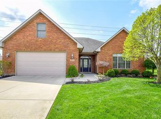 670 Maeghann Ct, Tipp City, OH 45371