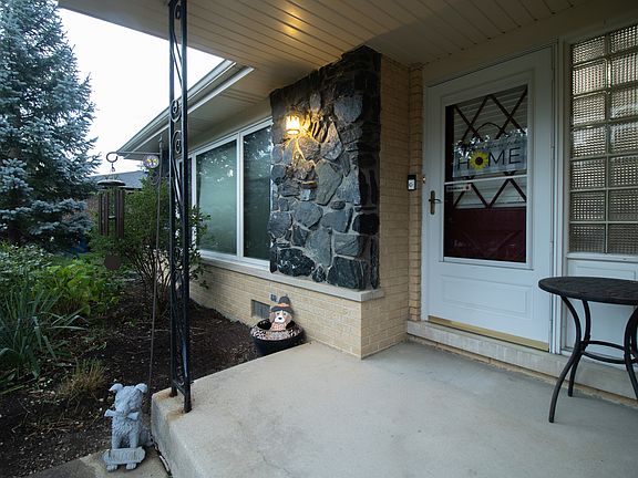 2nd image of 7202 Exner Rd