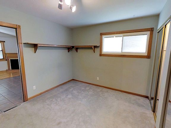 5th image of 6703 Elmwood Ave