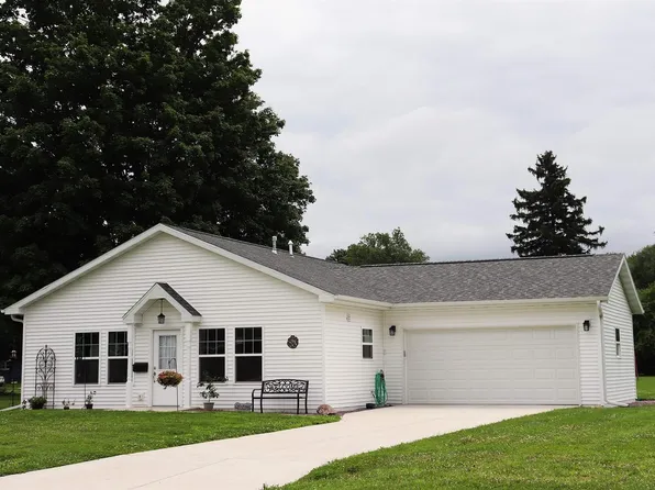 1811 Wolcott Street, Janesville, WI 53546