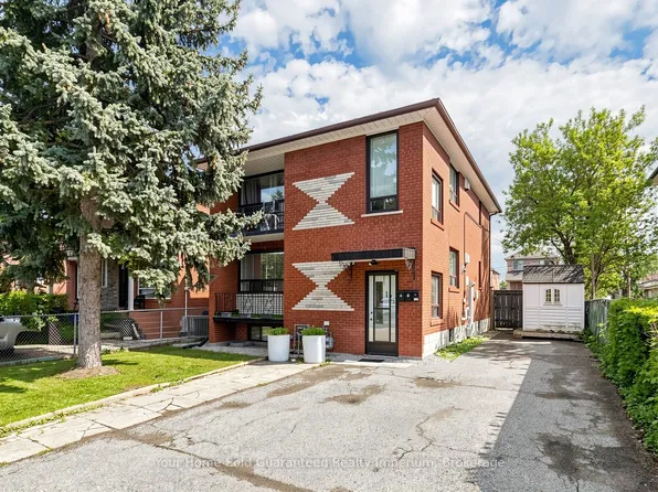 129 Melrose St, Toronto, ON M8Y 1B4