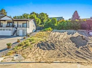 249 NW Chinook Way, East Wenatchee, WA