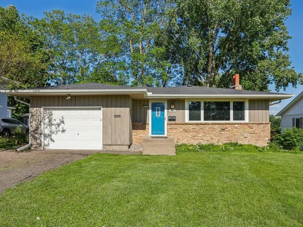 1304 Independence Ave N, Golden Valley, MN 55427