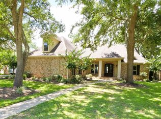 3024 Oakleigh Cir, Ocean Springs, MS 39564