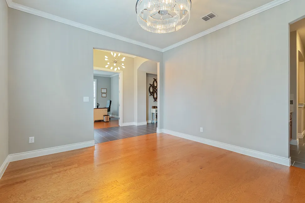 3 bed, 2.5 bath, 3171 sqft, $2,975 — Photo 4
