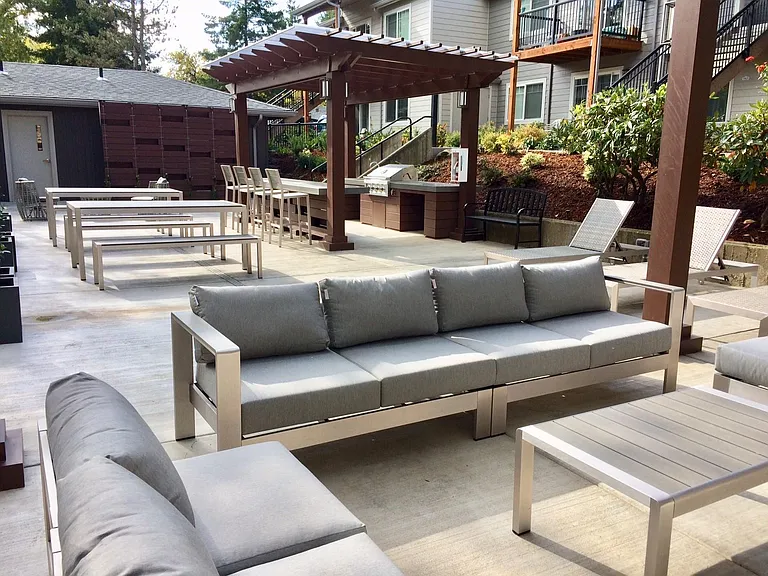 Commons at Redwood Creek — Photo 14