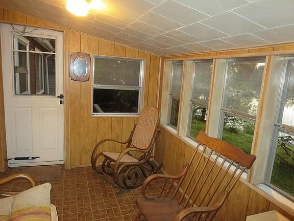 3rd image of 7937 N Bay Rd E #E