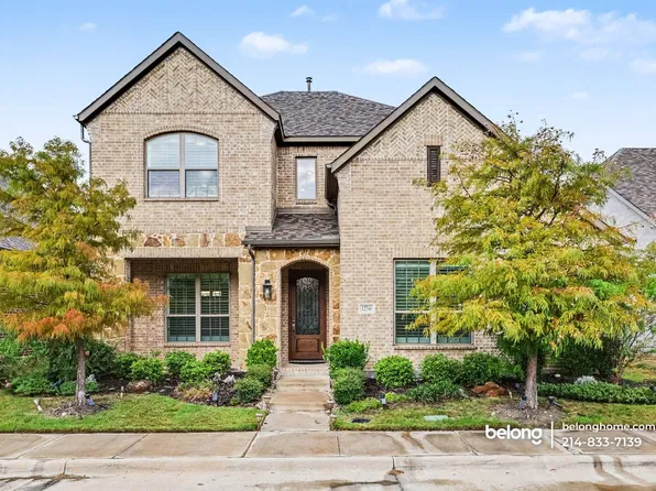 12746 Royal Oaks Ln, Farmers Branch, TX 75234