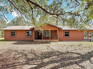 31926 Stearns Dr, Eustis, FL 32736