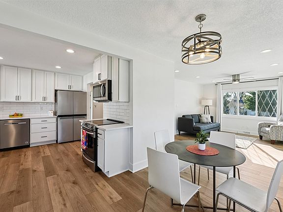5th image of 2509 Fairlawn Dr