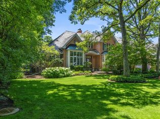 1213 Maple Ln, Glenview, IL 60025