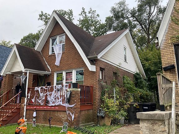 2nd image of 15761 Northlawn St