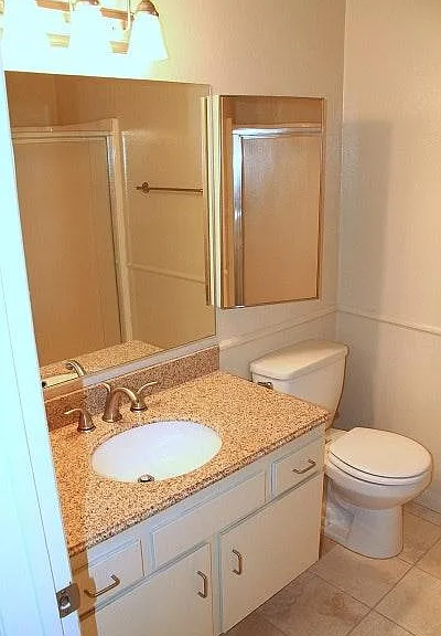 2110 Farrell Ave #20 — Photo 4