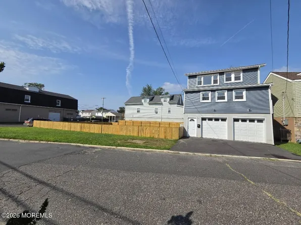 37 Circuit Street, Keansburg, NJ 07734