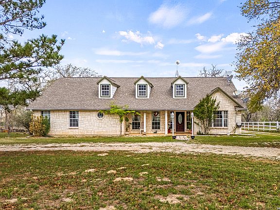 3rd image of 837 Paddy Rd