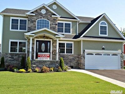 31 Jefferson Pl, Massapequa, NY, 11758