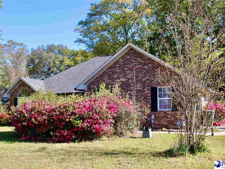 1st image of 13 Radcliff Dr