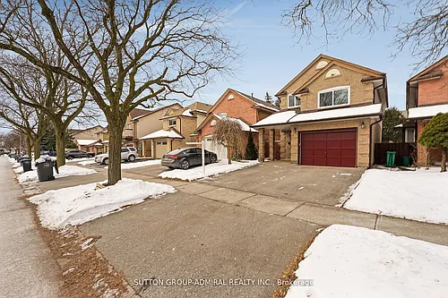 52 Garden Ave Photo 1