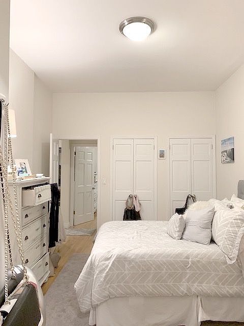 1st image of 211 E 34th St #3D2