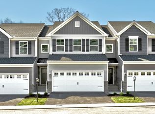 114 Magnolia Ln, State College, PA 16803