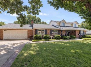 737 Edgewood Dr, Ponca City, OK 74604