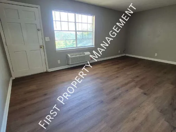 4293 Byrnewood Village Cir APT F, Hixson, TN 37343