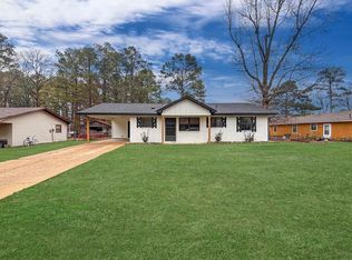 1107 Dogwood Dr, Gurdon, AR 71743
