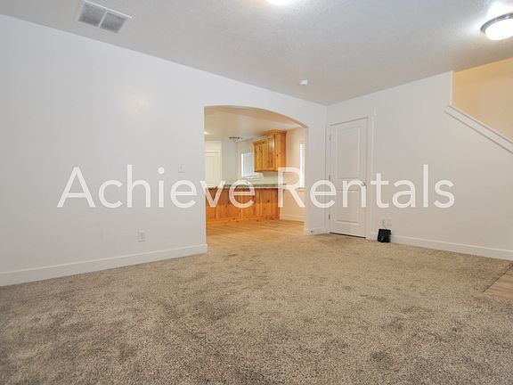 3rd image of 482 N 2650 W #9