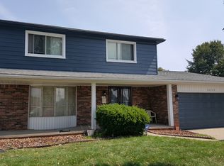 26222 Colman Dr, Warren, MI 48091
